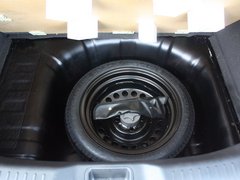 2012款 XL 1.6L 手动 尊贵版