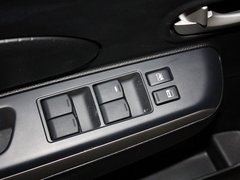 2012款 XL 1.6L 手动 尊贵版