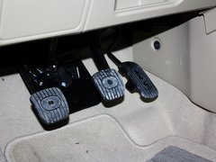 2012款 XL 1.6L 手动 尊贵版