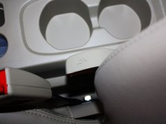 2012款 XL 1.6L 手动 尊贵版