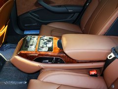 2013款 55TFSI quattro豪华型