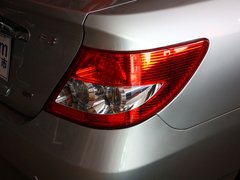 2013款 1.5L 手动 标准型