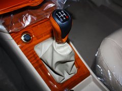 2013款 1.5L 手動(dòng) 標(biāo)準(zhǔn)型
