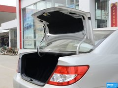 2013款 1.5L 手动 豪华型