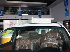 2012款 2.2T 自动 锋芒旗舰型 5座