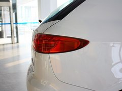 2012款 2.2T 自动 锋芒旗舰型 5座