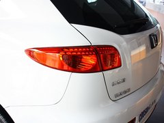 2012款 2.2T 自动 锋芒旗舰型 5座