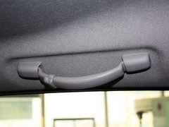 2012款 2.2T 自动 锋芒旗舰型 5座