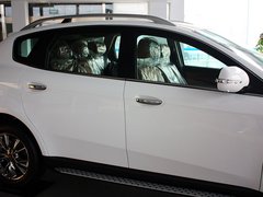 2012款 2.2T 自动 锋芒旗舰型 5座
