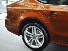 2013款 50TFSI quattro 舒适型