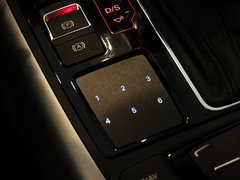 奥迪A7 2013款 35FSI quattro 进取型