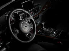 2013款 30FSI 标准型