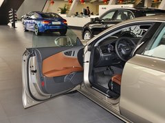 2013款 30FSI 标准型
