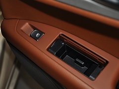 2013款 30FSI 标准型