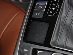 2013款 30FSI 标准型