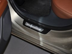 2013款 30FSI 标准型