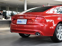 2013款 30FSI 标准型