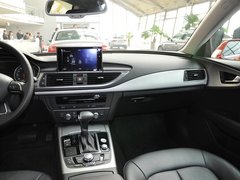 2013款 30FSI 标准型