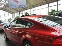 2013款 30FSI 标准型