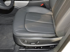 2013款 30FSI 标准型