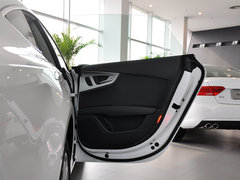 2013款 30FSI 标准型