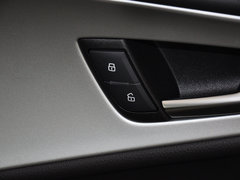 奥迪A7 2013款 30FSI 标准型