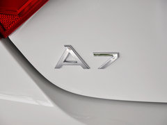 2013款 30FSI 标准型