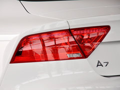 2013款 30FSI 标准型