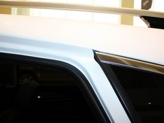 2013款 3.0L 自动 舒适型 5座