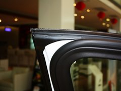 2013款 3.0L 自动 舒适型 5座