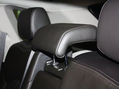 2013款 3.0L 自动 舒适型 5座