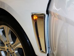 2013款 3.0L 自动 舒适型 5座