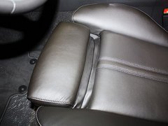 2013款 3.0L 自动 舒适型 5座