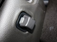 2013款 3.0L 自动 舒适型 5座