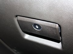 2013款 3.0L 自动 舒适型 5座