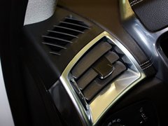 2013款 3.0L 自动 舒适型 5座