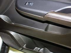 2013款 3.0L 自动 舒适型 5座