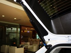 2013款 3.0L 自动 舒适型 5座