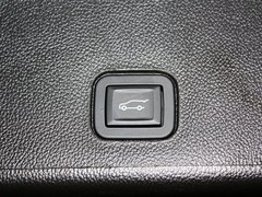 2013款 3.0L 自动 舒适型 5座