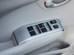 2013款 1.3L CVT 混合动力版