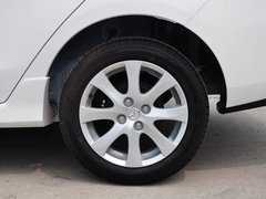 2012款 劲翔三厢 1.5L 手动 炫动时尚版