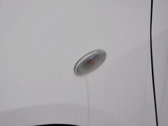 2012款 劲翔三厢 1.5L 手动 炫动时尚版