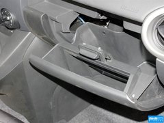 2012款 劲翔三厢 1.5L 手动 炫动时尚版