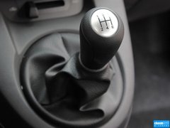 2012款 劲翔三厢 1.5L 手动 炫动时尚版