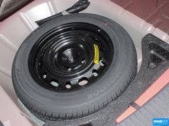 2012款 劲翔三厢 1.5L 手动 炫动时尚版