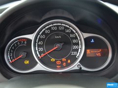 2012款 劲翔三厢 1.5L 手动 炫动时尚版