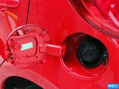 2012款 两厢 1.3L 自动 炫动标准版