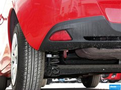 2012款 两厢 1.3L 自动 炫动标准版