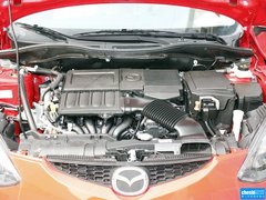 2012款 两厢 1.3L 自动 炫动标准版