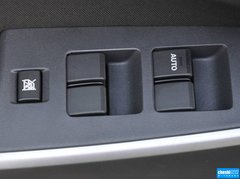 2012款 两厢 1.5L 手动 炫动超值版